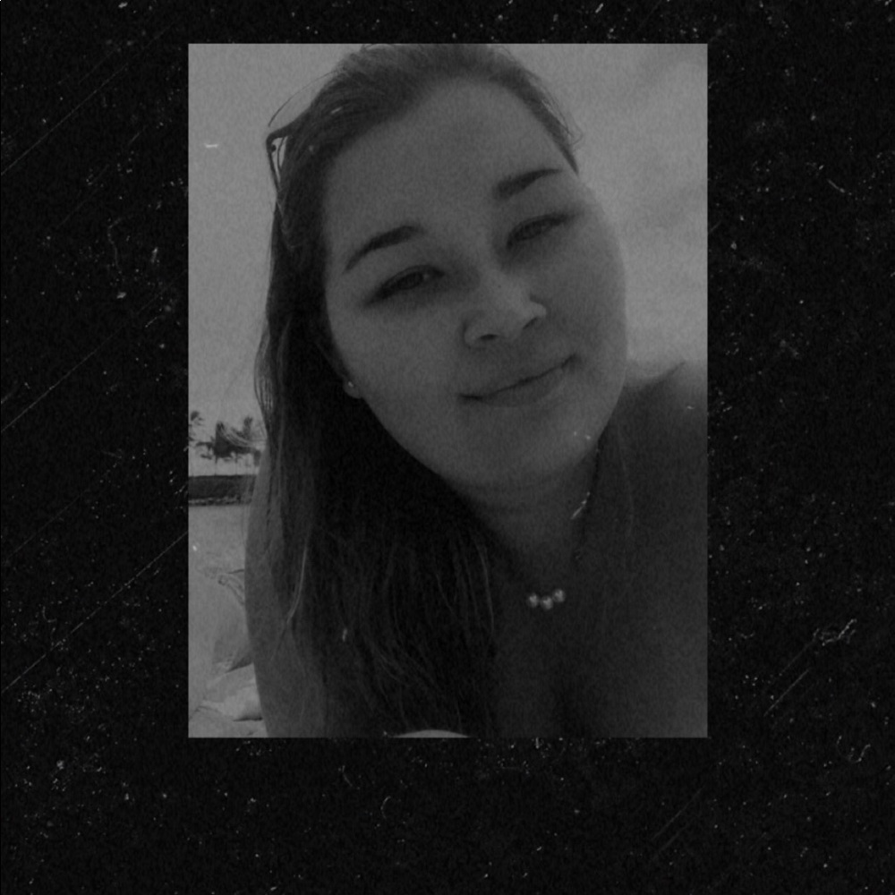 Meet your Posher, Hayley